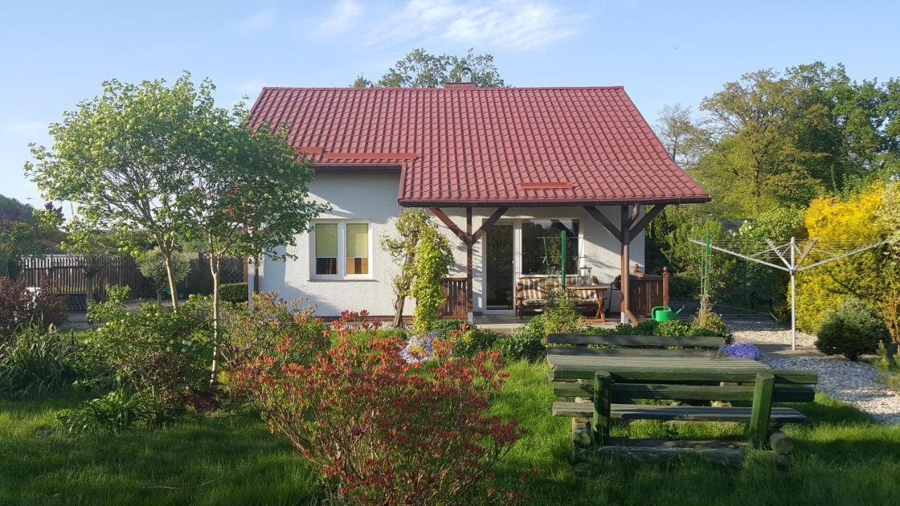 Domek Nad Jeziorem Bystrzyna Swidwin Exterior photo